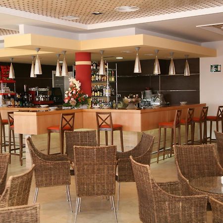 מוחקאר Hotel Punta Del Cantal מראה חיצוני תמונה