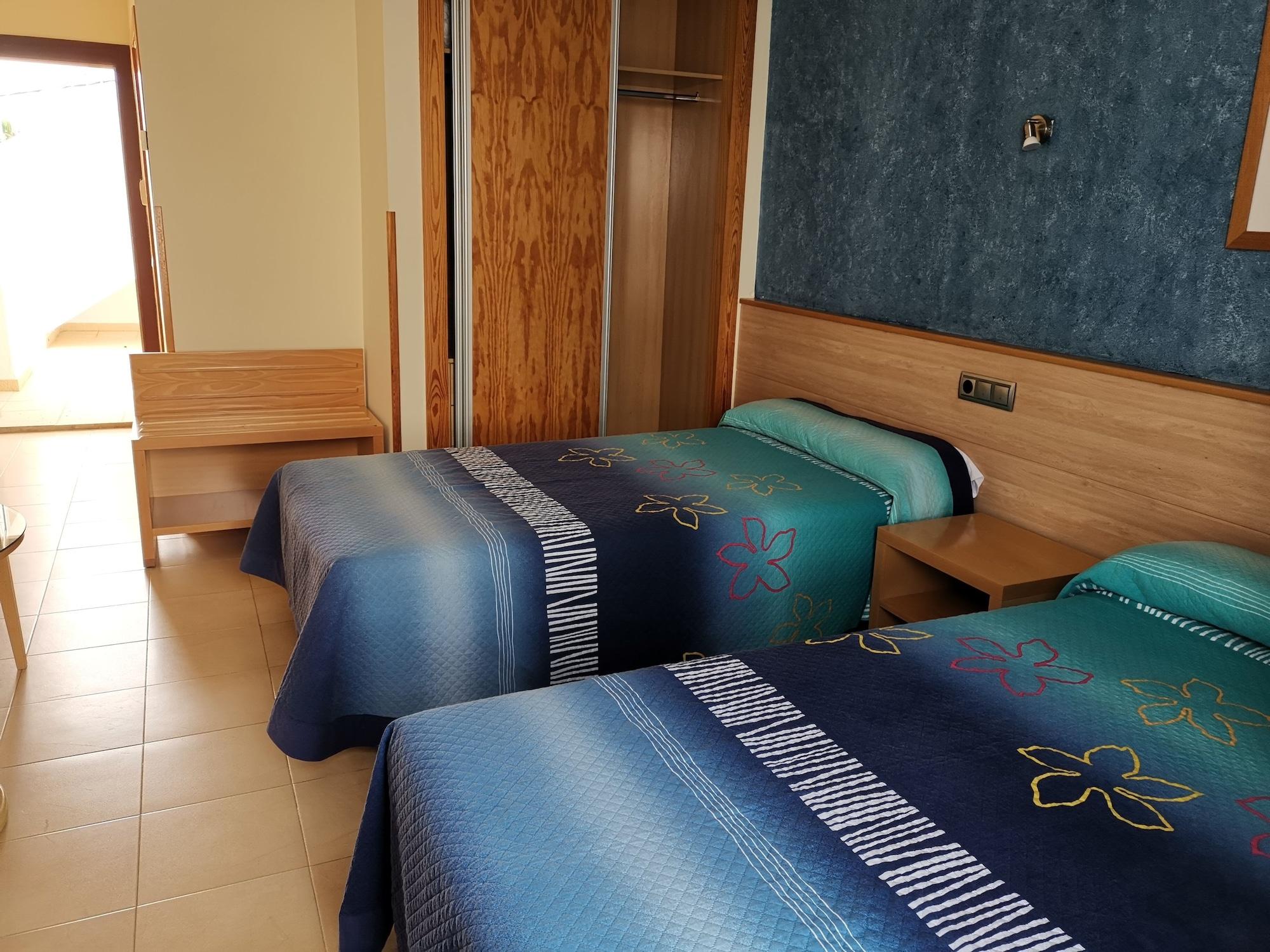 מוחקאר Hotel Punta Del Cantal מראה חיצוני תמונה