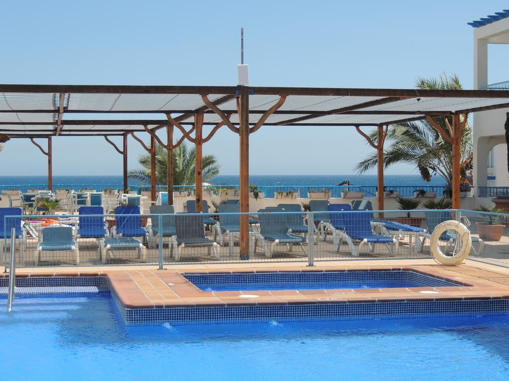מוחקאר Hotel Punta Del Cantal מראה חיצוני תמונה