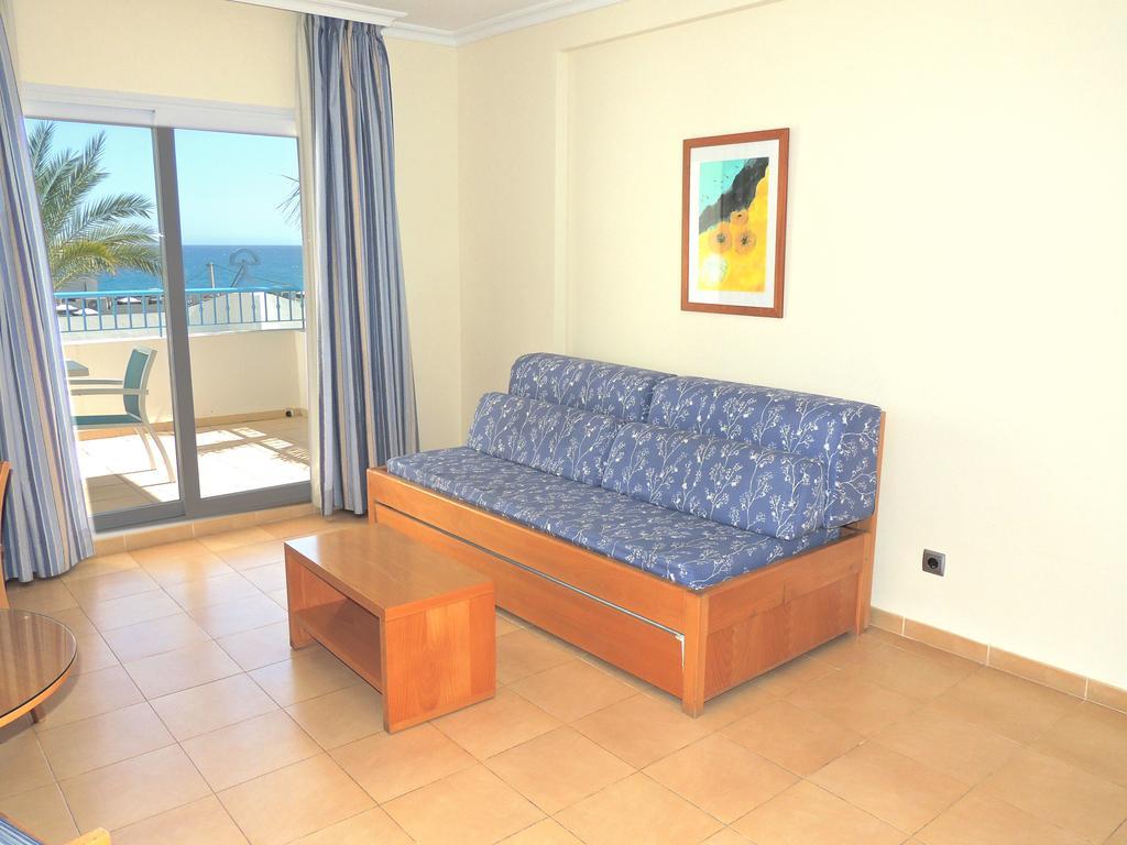 מוחקאר Hotel Punta Del Cantal מראה חיצוני תמונה