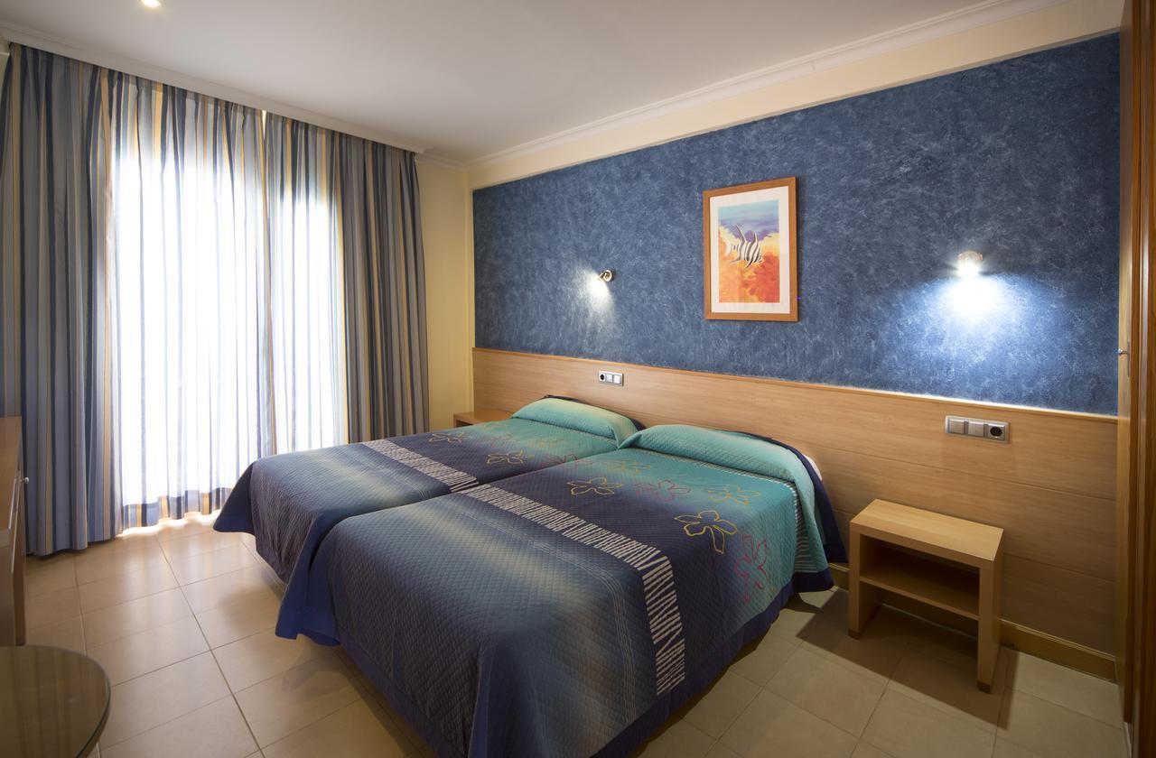 מוחקאר Hotel Punta Del Cantal מראה חיצוני תמונה