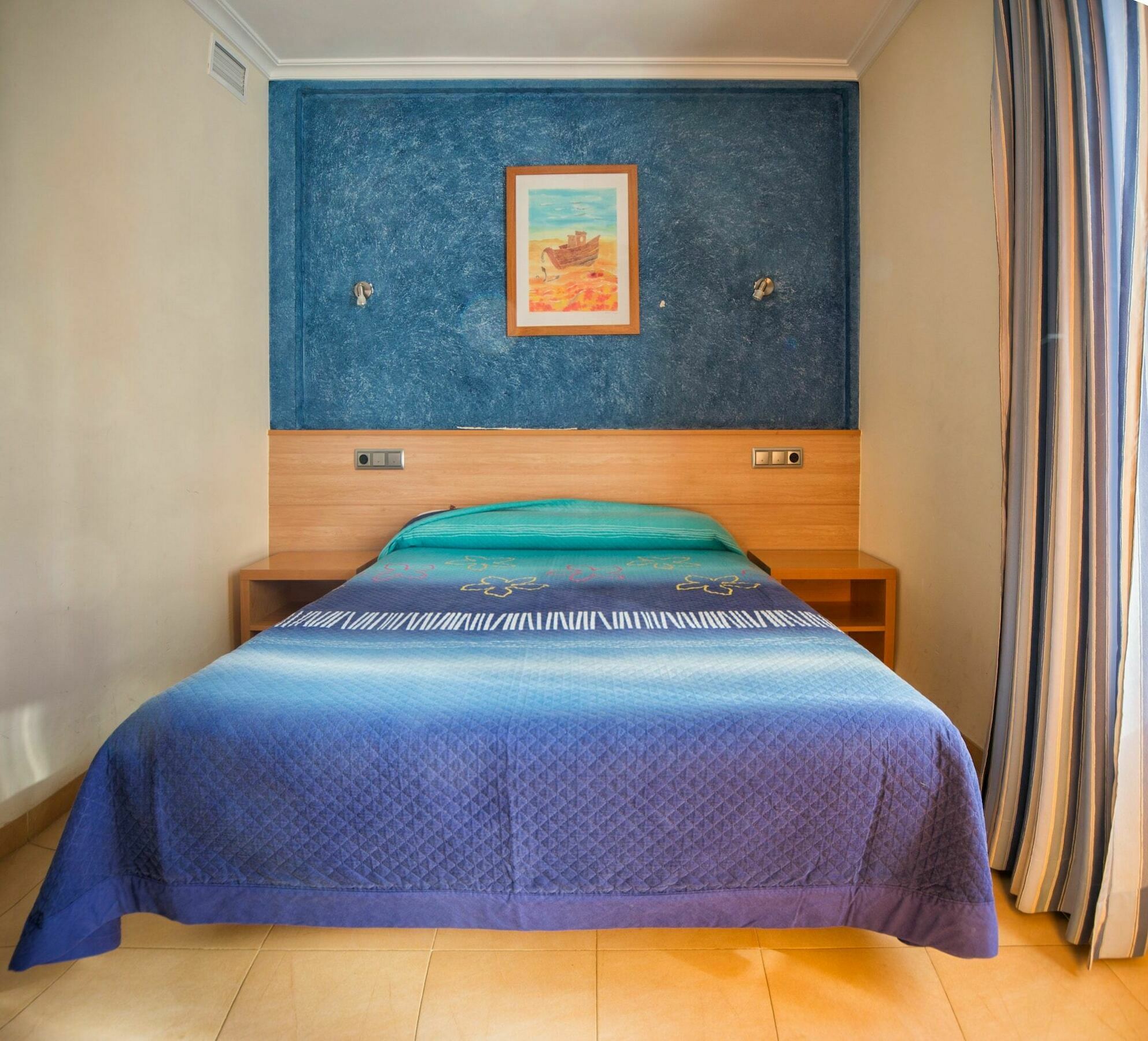 מוחקאר Hotel Punta Del Cantal מראה חיצוני תמונה